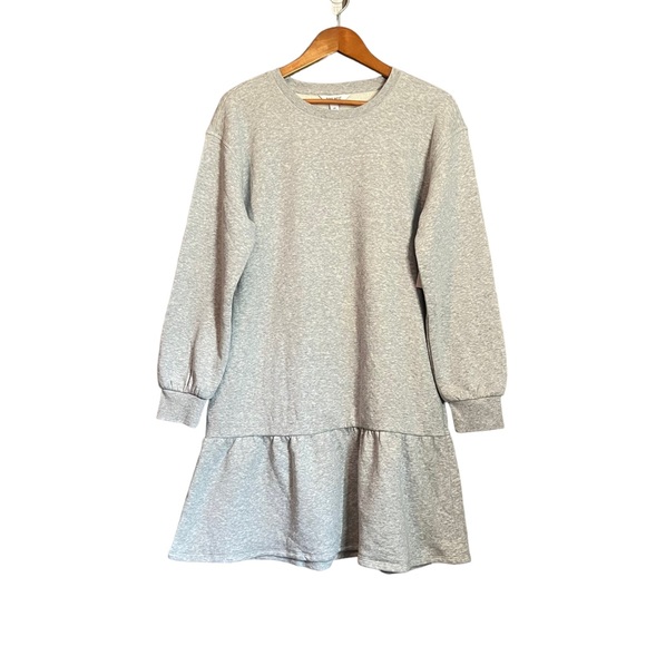 NWT! Nine West light grey sweater dress. Size medium - Picture 1 of 11